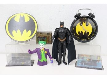 Batman/Dark Knight Figurines/collectibles And Stack Of Vintage Marvel Comics MVC Trading Cards