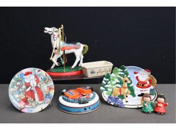 Group Lot With Xmas Carousel Horse, Toy Lionel Train Round, Christmas Themed Dishes Etc