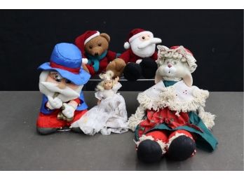 Group Lot Of Stuffed Christmas Characters And Stuffed Dolls