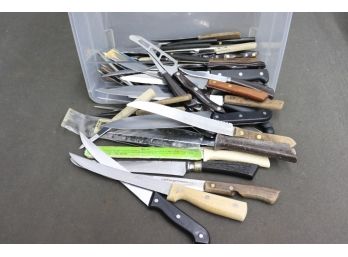 Bunch Of Knives - It's A Group Lot Consisting Of A Whole Bunch Of Knives
