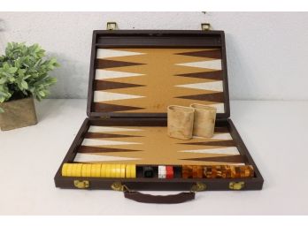 Vintage Cardinal Bakelite Backgammon Game