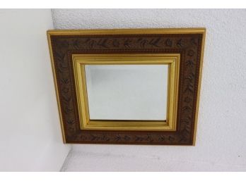 Winsdor Art Decorative Frame And Wall Mirror