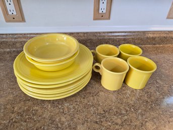 Fiesta Ware 12 Piece Set Of Yellow Plates, Bowls, And Mugs