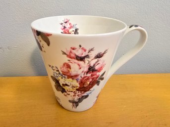 Victoria & Albert Fine Bone China Floral Mug