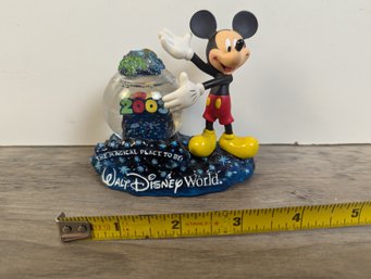 2003 Walt Disney World Winter Snowglobe Small