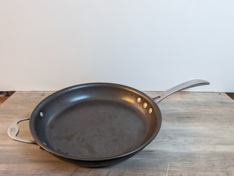 Used Calphalon 1392 12' Skillet Pan