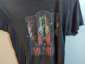 Single Stitch 'Hail Santa' Faded / Worn Shirt Size L