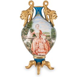 Lion's Embrace: Rococo Porcelain Vase With Gold Swan Base