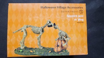 Department 56 - Haunted Pets At Play