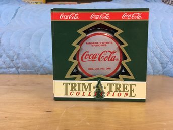 Coca-Cola Trim A Tree Collection Bottle Cap Ornament 1990