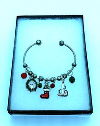 Christmas Charm Bracelet, Candle, Wreath, Stocking Dangle Charms & Beads