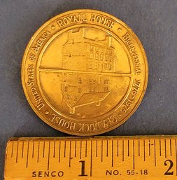 A Cradock House Medford Founded 1630 1976 Bicentennial Medal Coin.