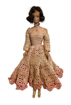 Vintage 1962 Midge And Barbie Doll In Crochet Dress And Made In Japan Clear High Heels