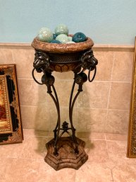 BA Decorative Metal Lion Column With Glass Orbs