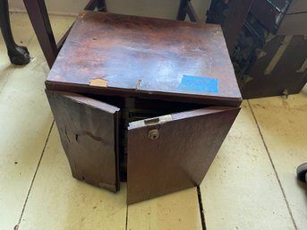 Small Antique 3 Drawer Chest W Doors