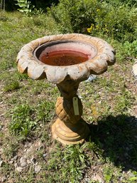 Concrete Birdbath Pineapple Base