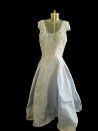 Vintage Women's Light Blue/Grey Full-Length Silk Taffeta Gown Prom Dress