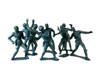 1960s Blue Metallic Plastic Soldiers Unmarked 5'