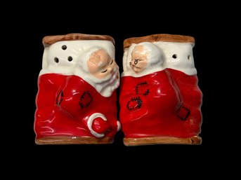 Santa And Mrs. Claus Asleep In Bed Porcelain Salt N Peppers