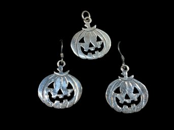 Jack-o-Lantern Sterling Pendant And Earrings Vintage