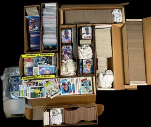 4- 5000 Baseball Cards NM Or MT