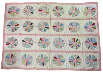 Vintage Dresden Plate Pattern Handmade Quilt
