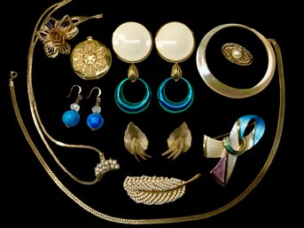Lot Of 80s Boca Raton Theme Costume Jewelry