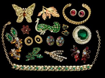 Big Lot Of Glittery Vintage And Antique Rhinestone Jewelry