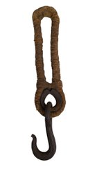 Antique Ship Wrought Iron Rigging Hook And Rope Seamanship Ropework