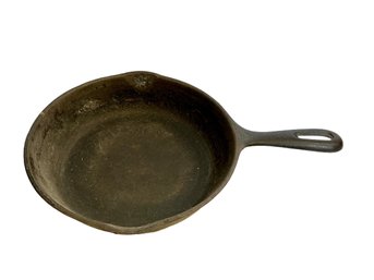 Wagner Ware 8 Cast Iron Pan Antique