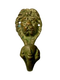 Antique Bronze Lion Hook Fixture