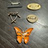 Lot Of Miscellaneous Brooches / Pins