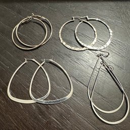 Lot Of 4 Pairs Of Hoop Earrings