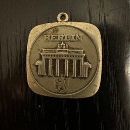 Silver Berlin Pendant