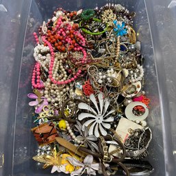 Large Lot Of Assorted Broken And Mismatch Jewelry
