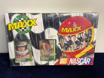 NASCAR MAXX Race Cards 1993 Edition Set Of 300 Full Color Trading Cards