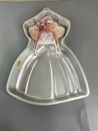 1992 Barbie Princess Wilton Cake Pan Mold