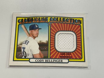 Cody Bellinger 2021 Topps Heritage Clubhouse Collection Jersey Card