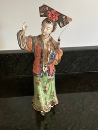 Shiwan Oriental Art Figurine, Chinese Porcelain Figurine Lady Geisha