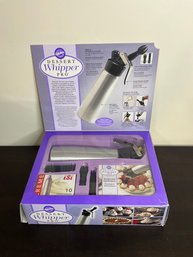 Wilton Dessert Whipper Pro