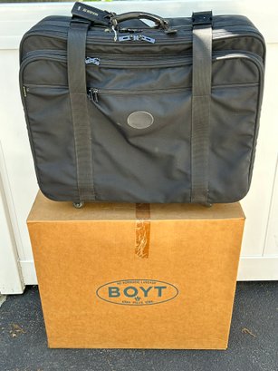 Boyt Mach II 327 Large Rolling Suit Case Luggage With Locks