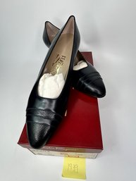 Vintage Salvatore Ferragamo Intero Brown Closed Toe Shoes Womens Size 9.5 Italy