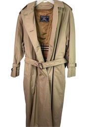 Burberry Trench Coat - Removable 100 Percent Wool Lining & Belt -tan