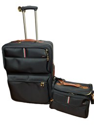 Lark 2-wheel Rolling Suitcase & Matching Tote Bag / Luggage