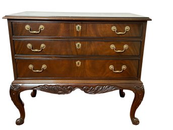 Vintage Drexel Heritage Heirloom Chest Of Drawers Collection