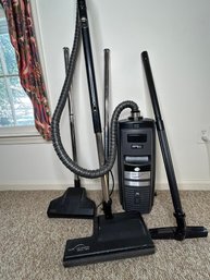 Lux Aerus Classic Vacuum With Multiple Attachments