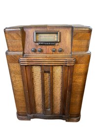 Antique Silvertone Floor Radio And Record Player Model 7167