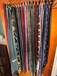 Mens Neck Tie Lot: Ralph Lauren, Kenneth Cole, Chaps, Jimmy& More