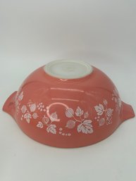 Vintage Pyrex 444 4 Quart Double Handle Pink Bowl Harvest Style Pattern