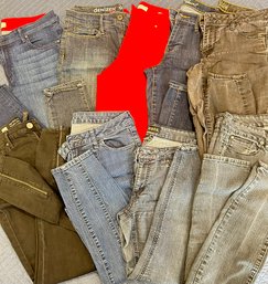 Lot Of Women's Jeans  Sizes 8-10